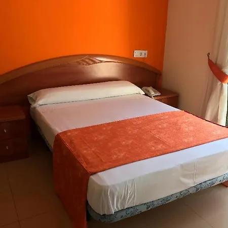 Hotel Coast By Mij 3*