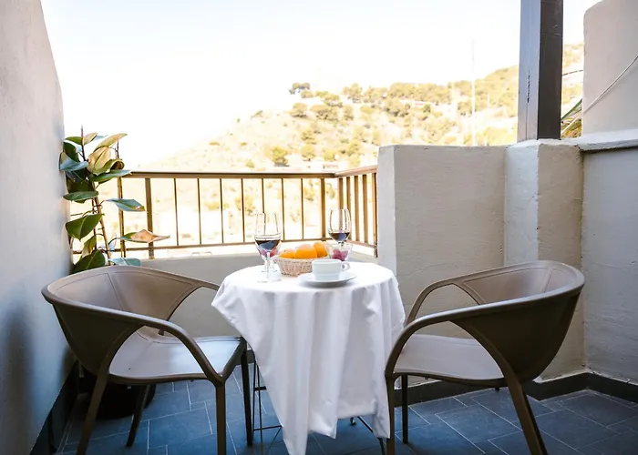 Coast By Mij Hotel 3*