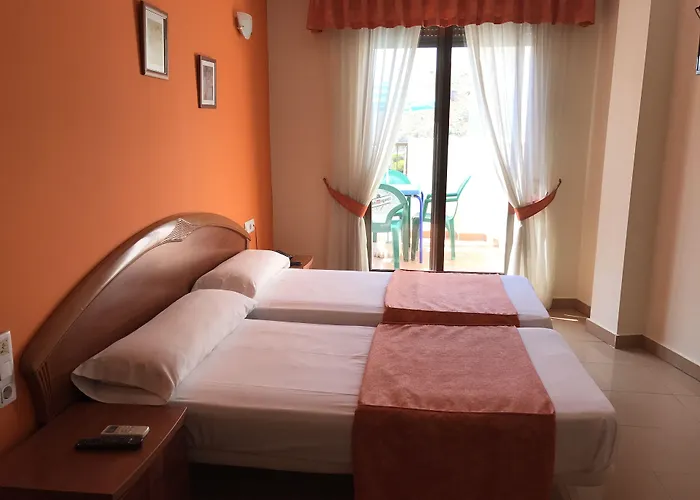 Hotel Coast By Mij 3*